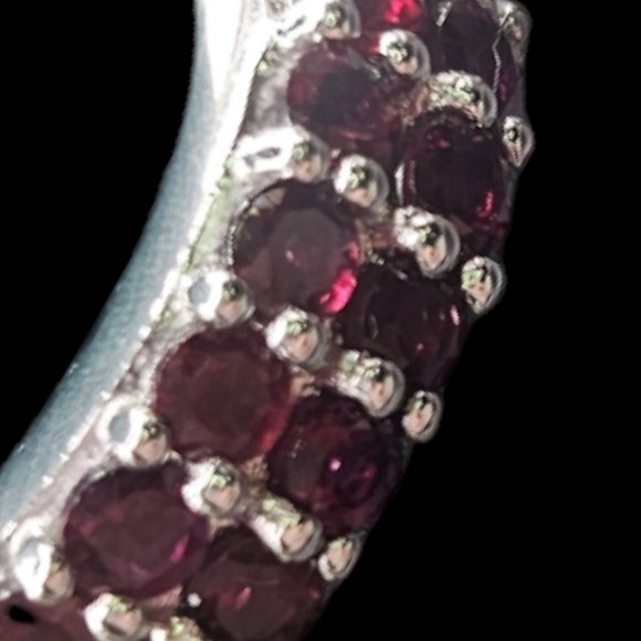 Garnet Ring - Picture 4 of 4